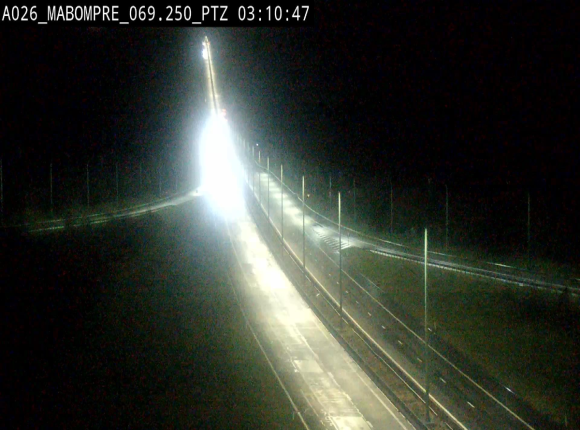 <h2>Webcam E25 (A26) à Mabompré. Vue orientée vers Liège</h2>