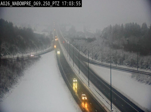 <h2>Webcam E25 (A26) à Mabompré. Vue orientée vers Liège</h2>