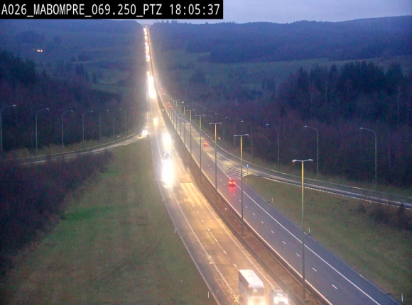 <h2>Webcam E25 (A26) à Mabompré. Vue orientée vers Liège</h2>