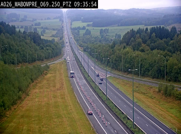 <h2>Webcam E25 (A26) à Mabompré. Vue orientée vers Liège</h2>