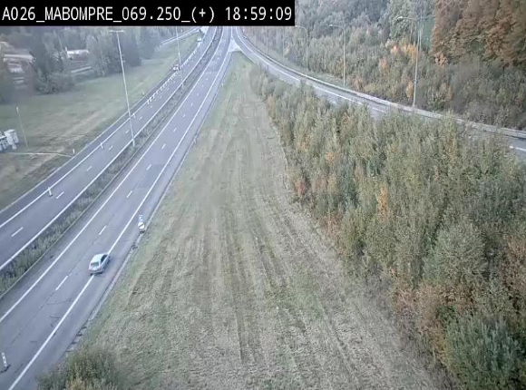 <h2>Webcam E25 (A26) à Mabompré. Vue orientée vers le Luxembourg</h2>
