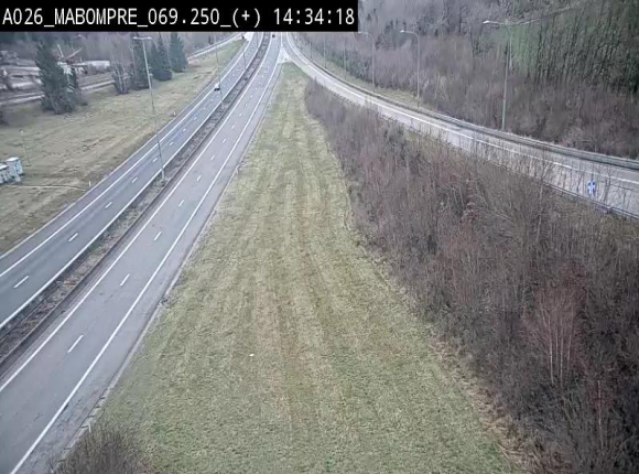 <h2>Webcam E25 (A26) à Mabompré. Vue orientée vers le Luxembourg</h2>