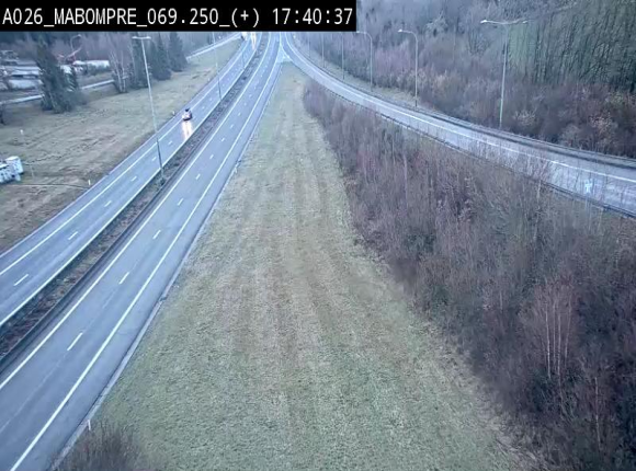 Webcam E25 (A26) à Mabompré. Vue orientée vers le Luxembourg
