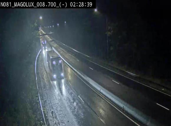 <h2>Webcam sur la N81 (E411) à hauteur de la jonction avec la N883. Vue orientée vers Arlon</h2>