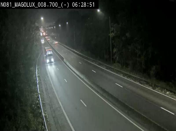 <h2>Webcam sur la N81 (E411) à hauteur de la jonction avec la N883. Vue orientée vers Arlon</h2>