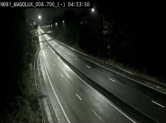 <h2>Webcam sur la N81 (E411) à hauteur de la jonction avec la N883. Vue orientée vers Arlon</h2>