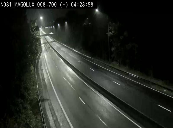 <h2>Webcam sur la N81 (E411) à hauteur de la jonction avec la N883. Vue orientée vers Arlon</h2>