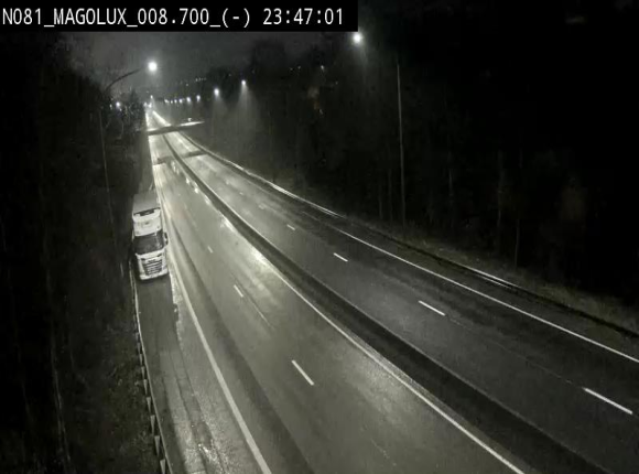 <h2>Webcam sur la N81 (E411) à hauteur de la jonction avec la N883. Vue orientée vers Arlon</h2>