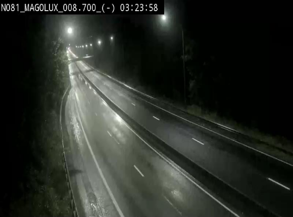 <h2>Webcam sur la N81 (E411) à hauteur de la jonction avec la N883. Vue orientée vers Arlon</h2>