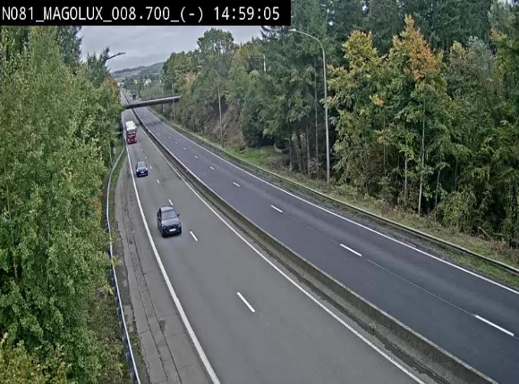 <h2>Webcam sur la N81 (E411) à hauteur de la jonction avec la N883. Vue orientée vers Arlon</h2>