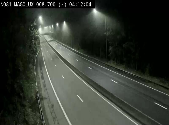 <h2>Webcam sur la N81 (E411) à hauteur de la jonction avec la N883. Vue orientée vers Arlon</h2>
