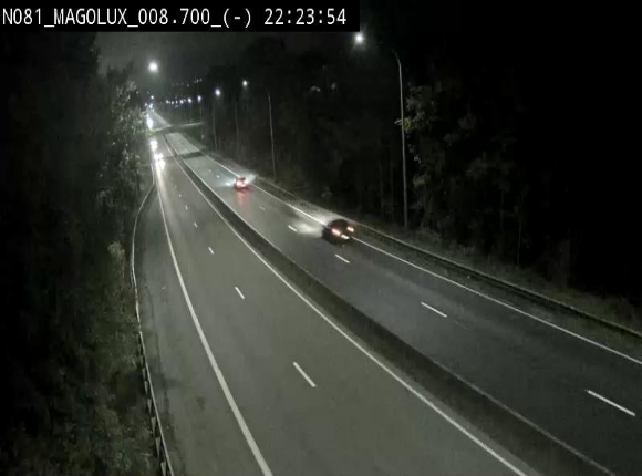 <h2>Webcam sur la N81 (E411) à hauteur de la jonction avec la N883. Vue orientée vers Arlon</h2>