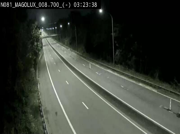 <h2>Webcam sur la N81 (E411) à hauteur de la jonction avec la N883. Vue orientée vers Arlon</h2>