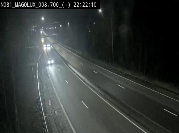 <h2>Webcam sur la N81 (E411) à hauteur de la jonction avec la N883. Vue orientée vers Arlon</h2>
