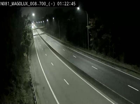 <h2>Webcam sur la N81 (E411) à hauteur de la jonction avec la N883. Vue orientée vers Arlon</h2>