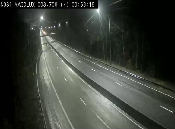 <h2>Webcam sur la N81 (E411) à hauteur de la jonction avec la N883. Vue orientée vers Arlon</h2>