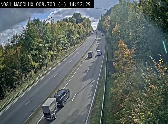 <h2>Webcam sur la N81 (E411) à hauteur de la jonction avec la N883. Vue orientée vers Longwy</h2>