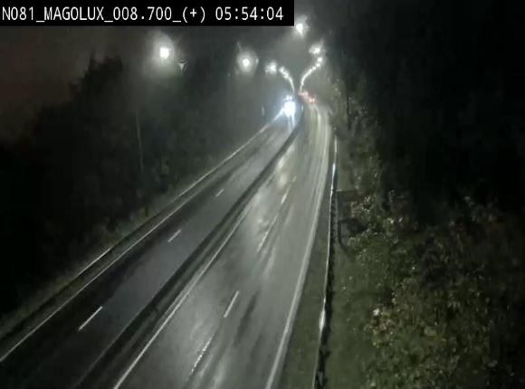 <h2>Webcam sur la N81 (E411) à hauteur de la jonction avec la N883. Vue orientée vers Longwy</h2>