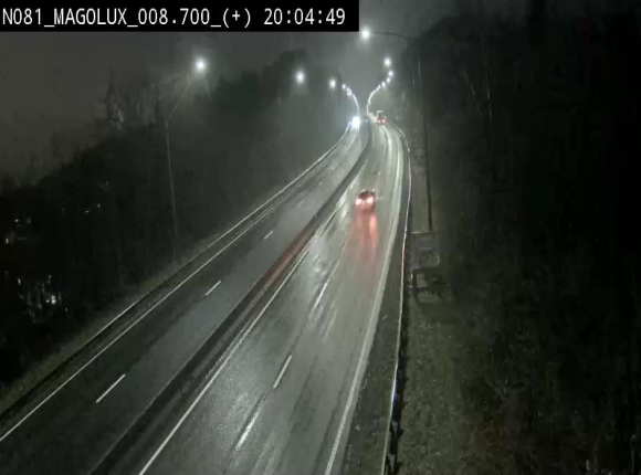 <h2>Webcam sur la N81 (E411) à hauteur de la jonction avec la N883. Vue orientée vers Longwy</h2>