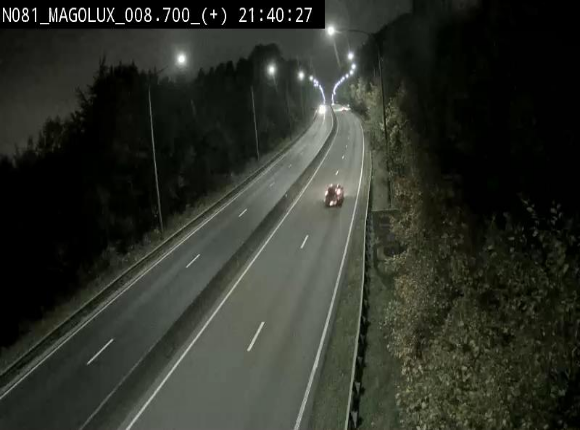 <h2>Webcam sur la N81 (E411) à hauteur de la jonction avec la N883. Vue orientée vers Longwy</h2>