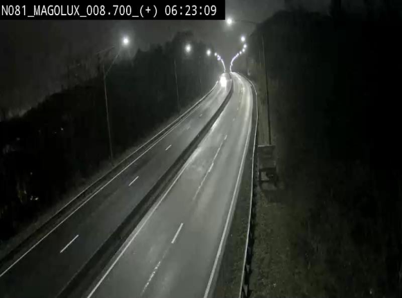 <h2>Webcam sur la N81 (E411) à hauteur de la jonction avec la N883. Vue orientée vers Longwy</h2>