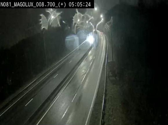 <h2>Webcam sur la N81 (E411) à hauteur de la jonction avec la N883. Vue orientée vers Longwy</h2>