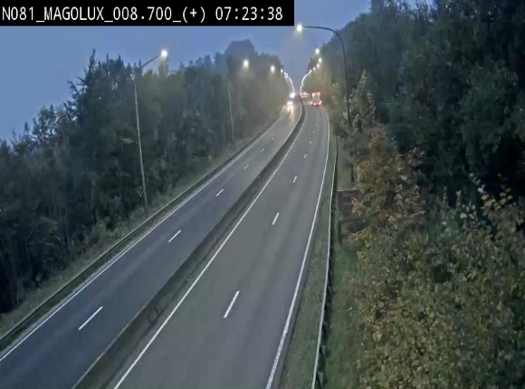 <h2>Webcam sur la N81 (E411) à hauteur de la jonction avec la N883. Vue orientée vers Longwy</h2>