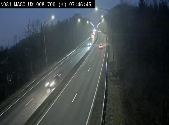 <h2>Webcam sur la N81 (E411) à hauteur de la jonction avec la N883. Vue orientée vers Longwy</h2>