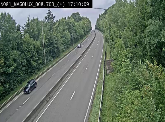 <h2>Webcam sur la N81 (E411) à hauteur de la jonction avec la N883. Vue orientée vers Longwy</h2>