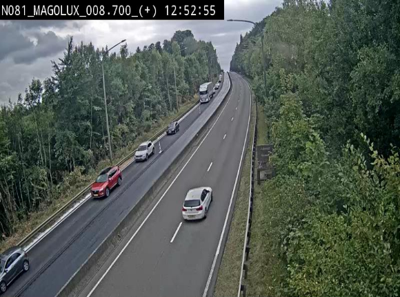 <h2>Webcam sur la N81 (E411) à hauteur de la jonction avec la N883. Vue orientée vers Longwy</h2>
