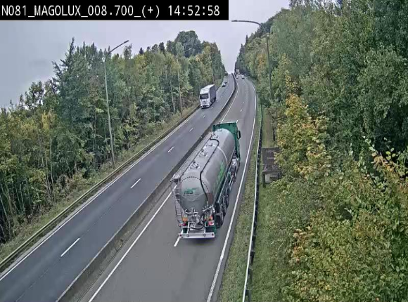 <h2>Webcam sur la N81 (E411) à hauteur de la jonction avec la N883. Vue orientée vers Longwy</h2>