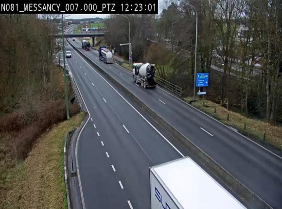 <h2>Webcam sur la N81 (E411) à hauteur du Cora Messancy. Vue orientée vers Arlon</h2>