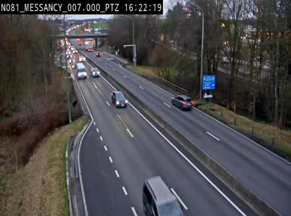 <h2>Webcam sur la N81 (E411) à hauteur du Cora Messancy. Vue orientée vers Arlon</h2>