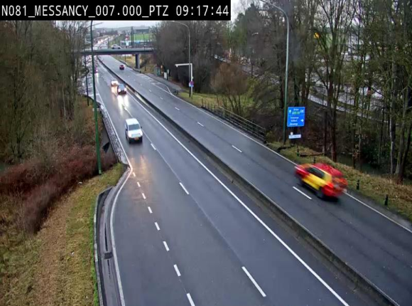 <h2>Webcam sur la N81 (E411) à hauteur du Cora Messancy. Vue orientée vers Arlon</h2>