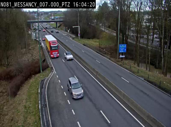 <h2>Webcam sur la N81 (E411) à hauteur du Cora Messancy. Vue orientée vers Arlon</h2>