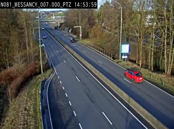 <h2>Webcam sur la N81 (E411) à hauteur du Cora Messancy. Vue orientée vers Arlon</h2>