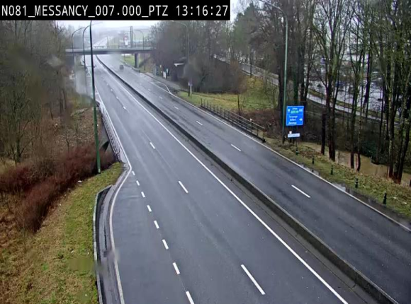 <h2>Webcam sur la N81 (E411) à hauteur du Cora Messancy. Vue orientée vers Arlon</h2>