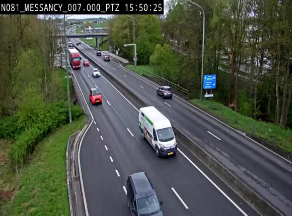 <h2>Webcam sur la N81 (E411) à hauteur du Cora Messancy. Vue orientée vers Arlon</h2>
