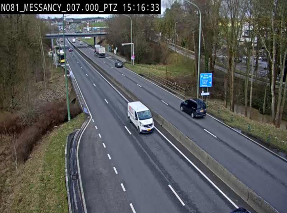 <h2>Webcam sur la N81 (E411) à hauteur du Cora Messancy. Vue orientée vers Arlon</h2>