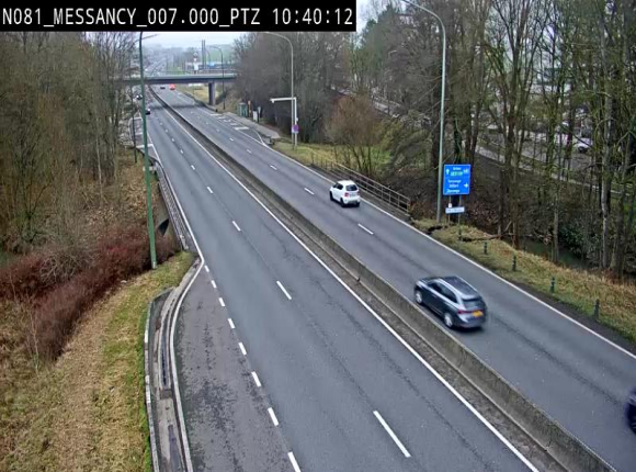 <h2>Webcam sur la N81 (E411) à hauteur du Cora Messancy. Vue orientée vers Arlon</h2>