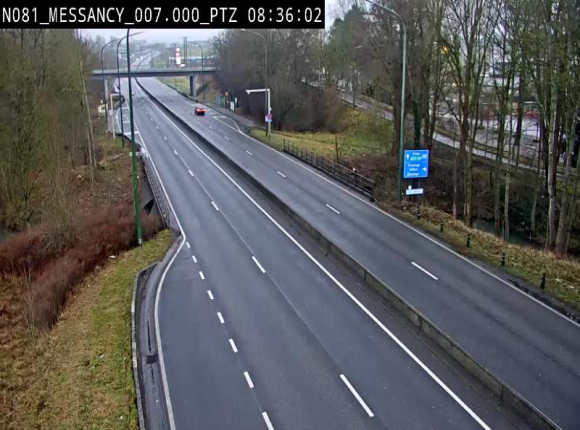 <h2>Webcam sur la N81 (E411) à hauteur du Cora Messancy. Vue orientée vers Arlon</h2>