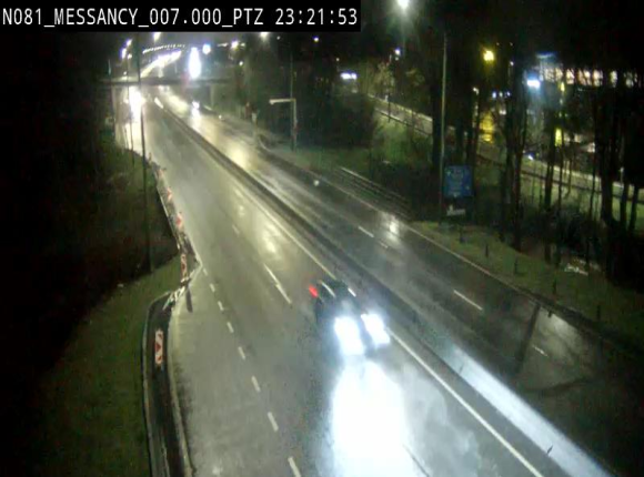 Webcam sur la N81 (E411) à hauteur du Cora Messancy. Vue orientée vers Arlon