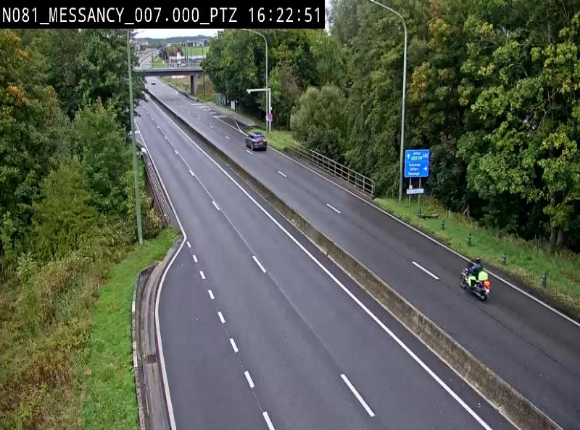 Webcam sur la N81 (E411) à hauteur du Cora Messancy. Vue orientée vers Arlon