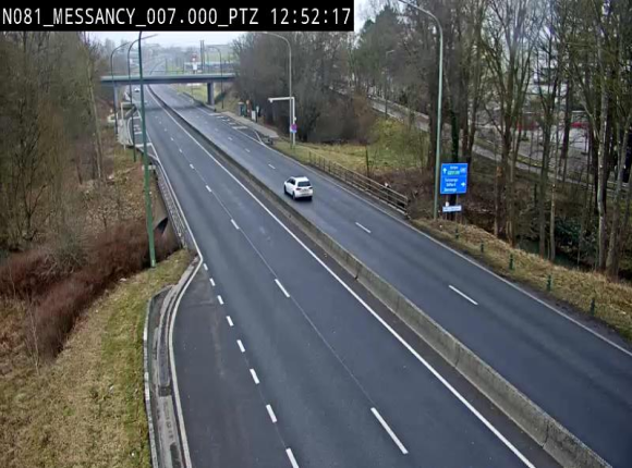 <h2>Webcam sur la N81 (E411) à hauteur du Cora Messancy. Vue orientée vers Arlon</h2>