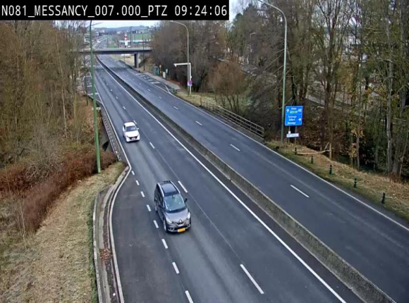 <h2>Webcam sur la N81 (E411) à hauteur du Cora Messancy. Vue orientée vers Arlon</h2>