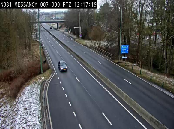 <h2>Webcam sur la N81 (E411) à hauteur du Cora Messancy. Vue orientée vers Arlon</h2>