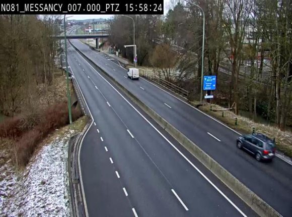 <h2>Webcam sur la N81 (E411) à hauteur du Cora Messancy. Vue orientée vers Arlon</h2>