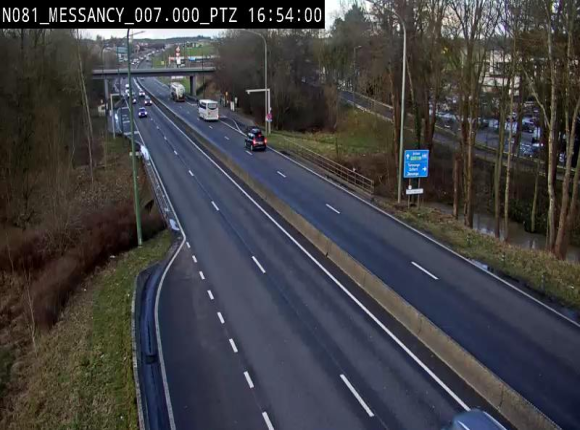<h2>Webcam sur la N81 (E411) à hauteur du Cora Messancy. Vue orientée vers Arlon</h2>