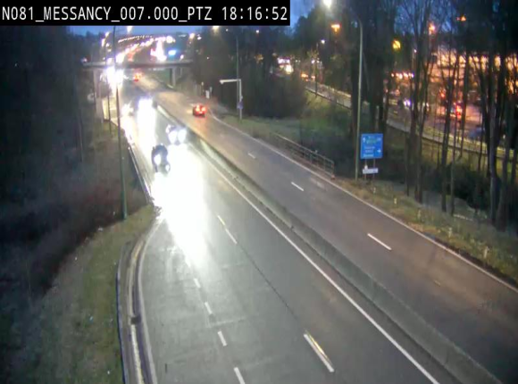 <h2>Webcam sur la N81 (E411) à hauteur du Cora Messancy. Vue orientée vers Arlon</h2>