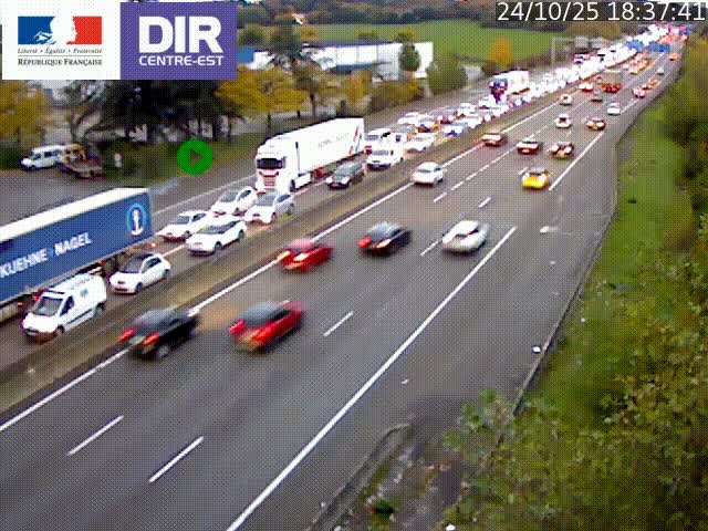 <h2>Caméra de circulation à Saint-Priest à la jonction entre l'A43 et l'A46 en direction de Marseille</h2>